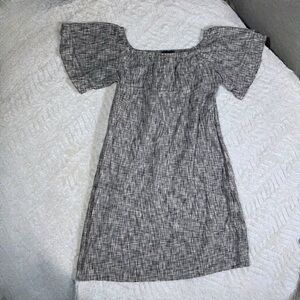 FRENCH CURVE heather grey off shoulder cotton short dress w ruffle short sleeves